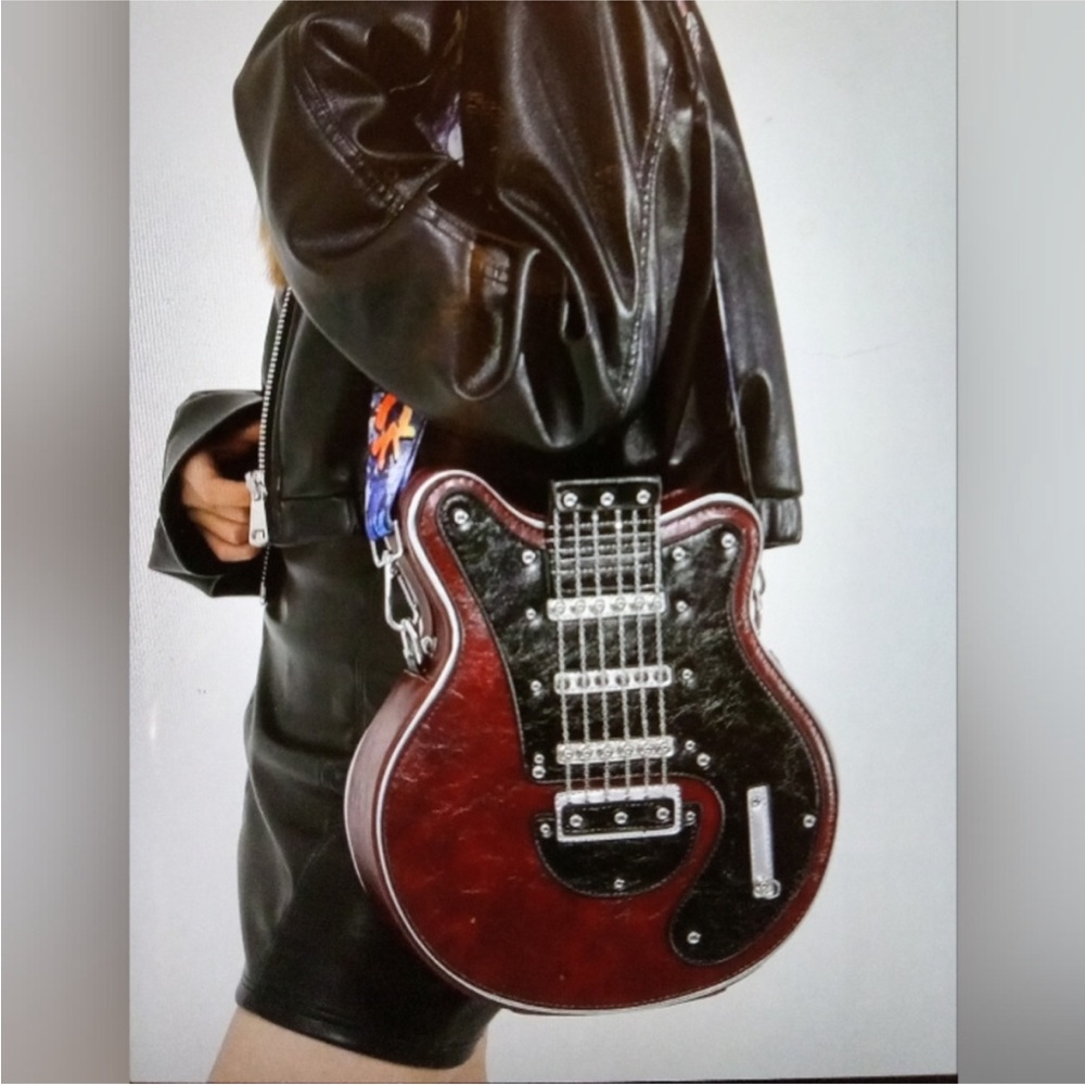 Rockin' Guitar Shaped Crossbody Bag 🎸🎸🎸 - Picture 13 of 14